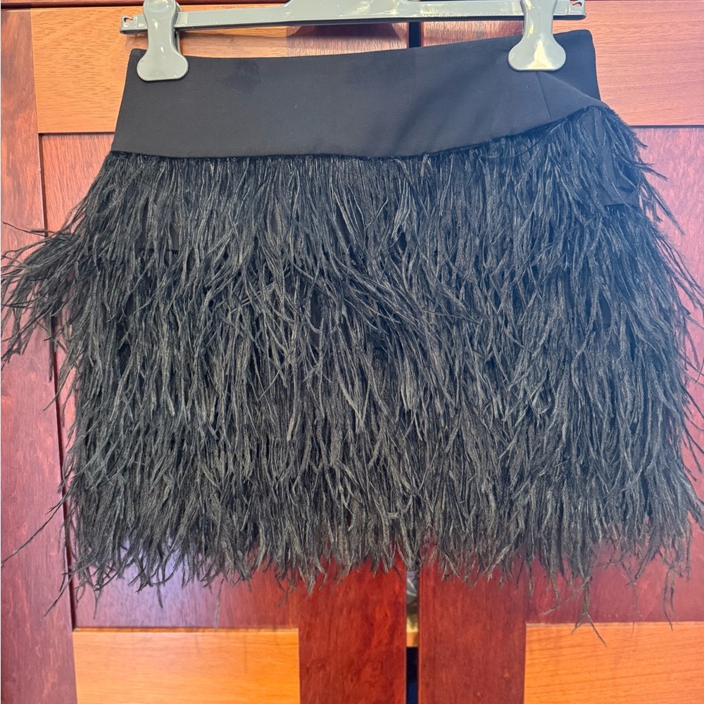 JAYGODFREY Black Feather Skirt - Picture 4 of 4
